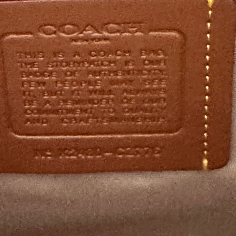 Coach - Picture 7 of 16